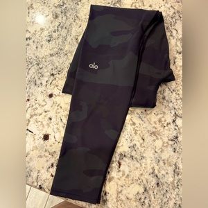 Alo Yoga Leggings